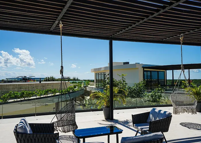 Oasis Jungle Views, 4 Pools & Near